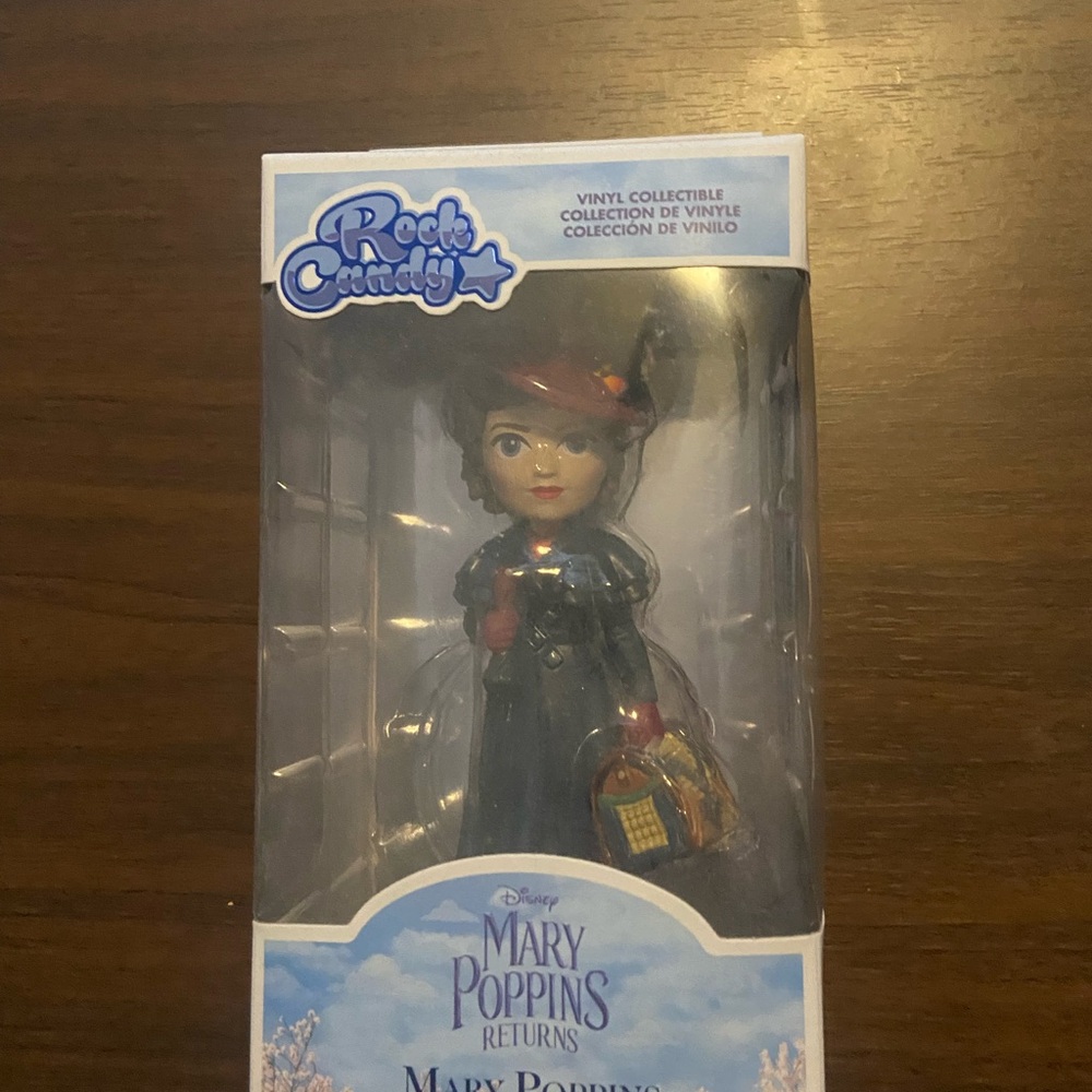 Mary Poppins Returns Vinyl Collectible